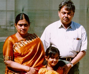 bavafamily.jpg (30767 bytes)