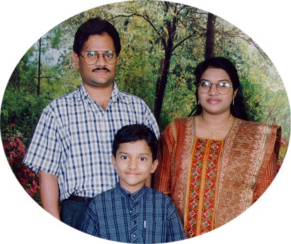 kunju-family.jpg (65328 bytes)